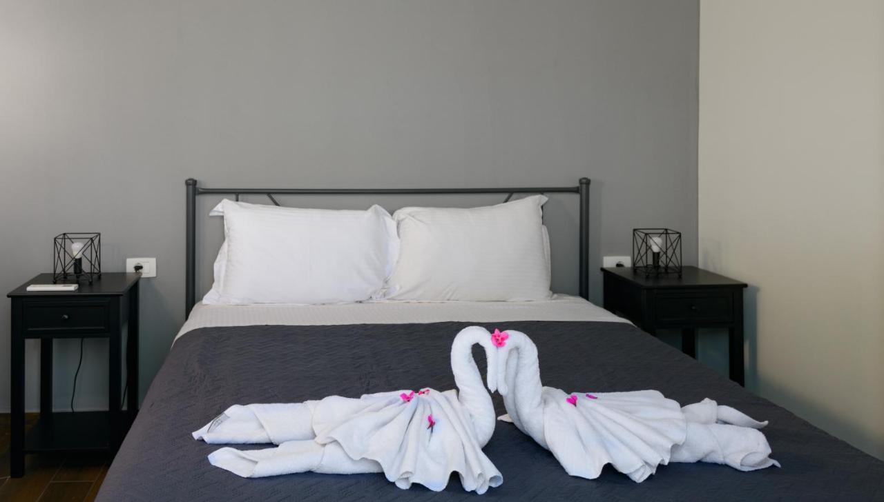 Elounda Harmony Sea Front Apartment Exterior foto